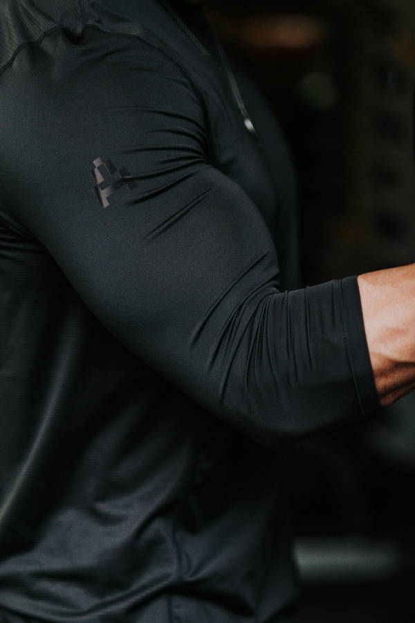 Alphatek t-skjorte detalj