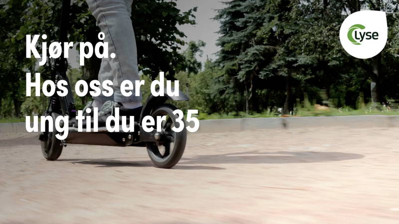Lyse Ung - scooter stillbilde