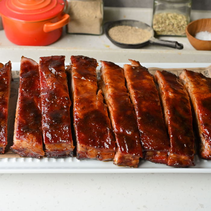 Burnt ends BBQ - Perfekte, saftige og deilige kuber av ribbe | Gladkokken