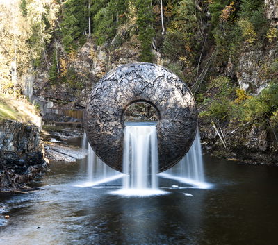 Marc Quinn All of Nature Flows Through Us 2