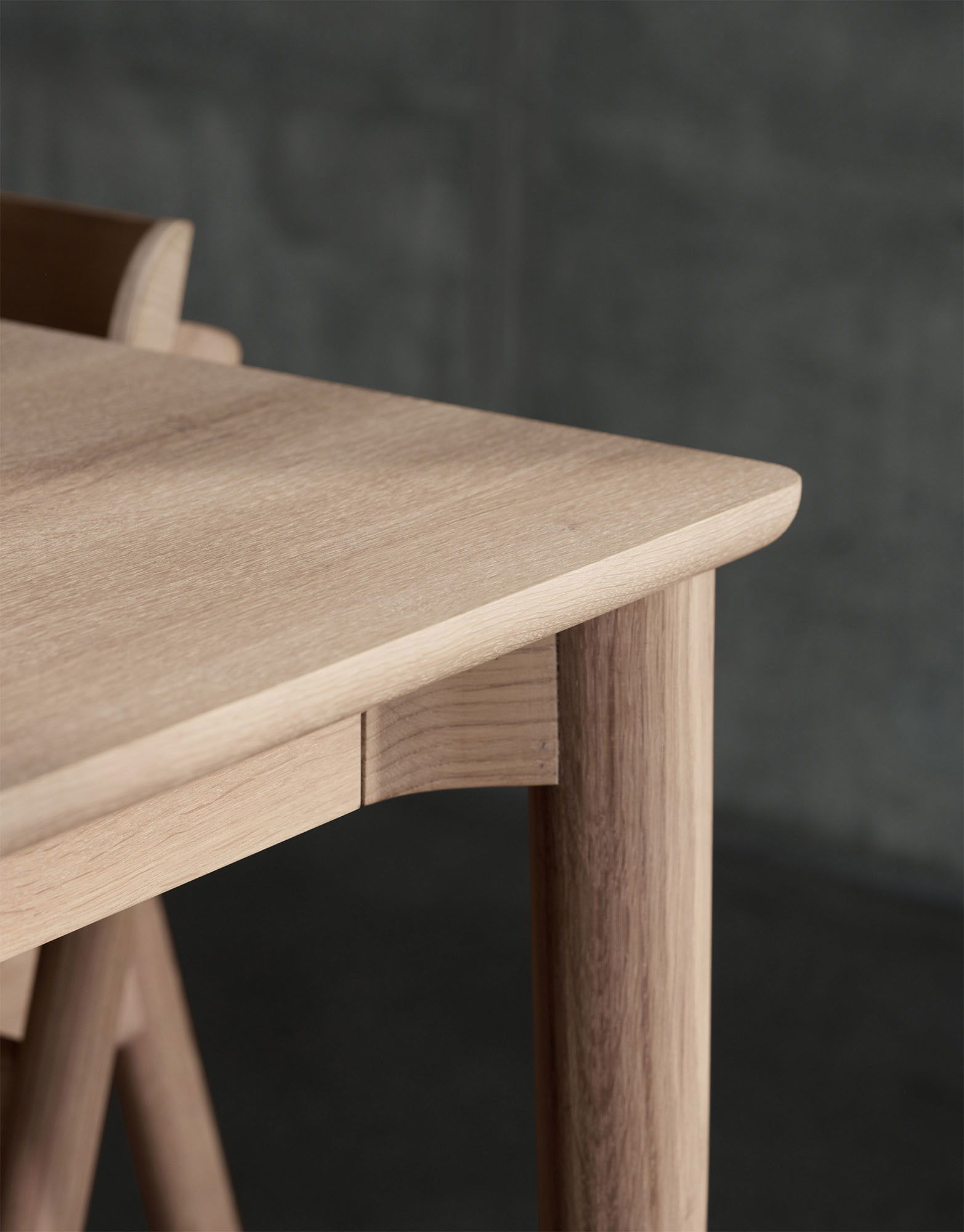 Expand dining table light oak Detail Northern Ph Einar Aslaksen Low res