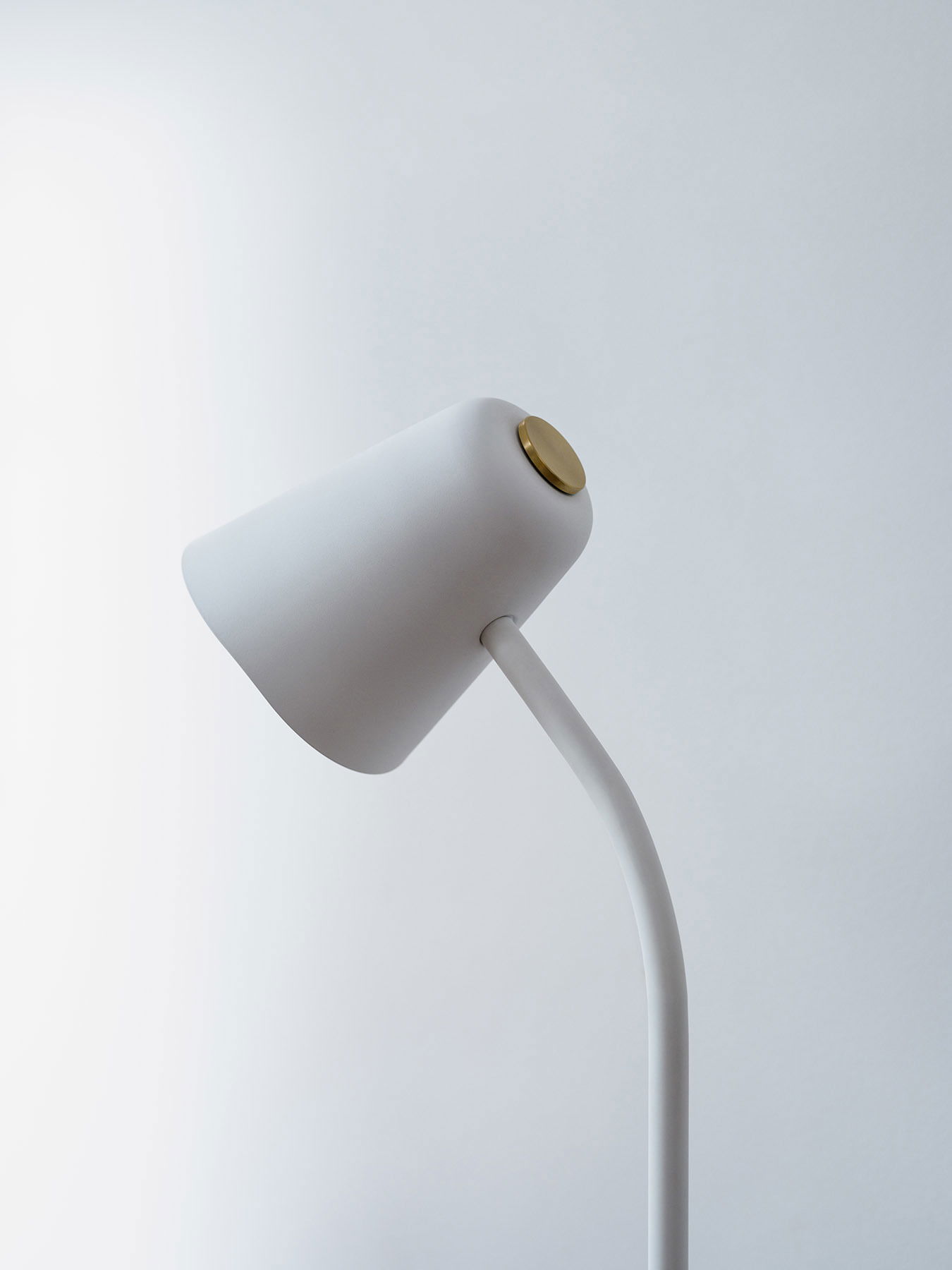 Me dim floor lamp white detail back Northern Ph Einar Aslaksen Low res