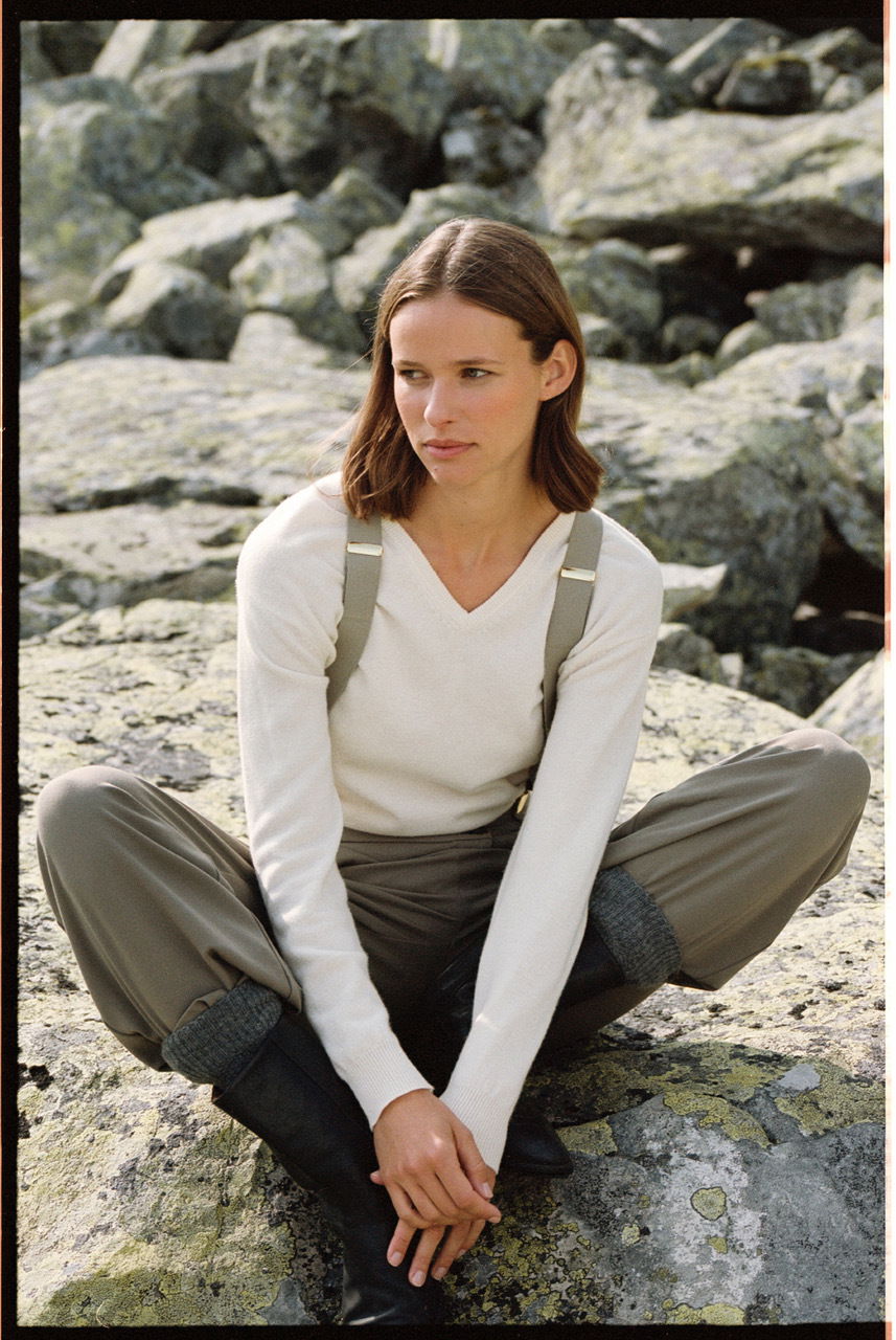 Pierre Robert Julie Pike 12