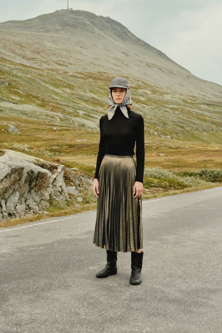 Pierre Robert Julie Pike 20