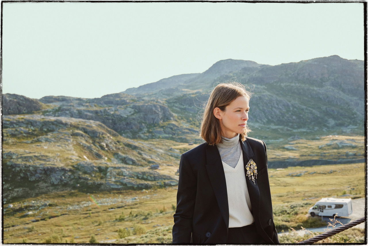 Pierre Robert Julie Pike 3