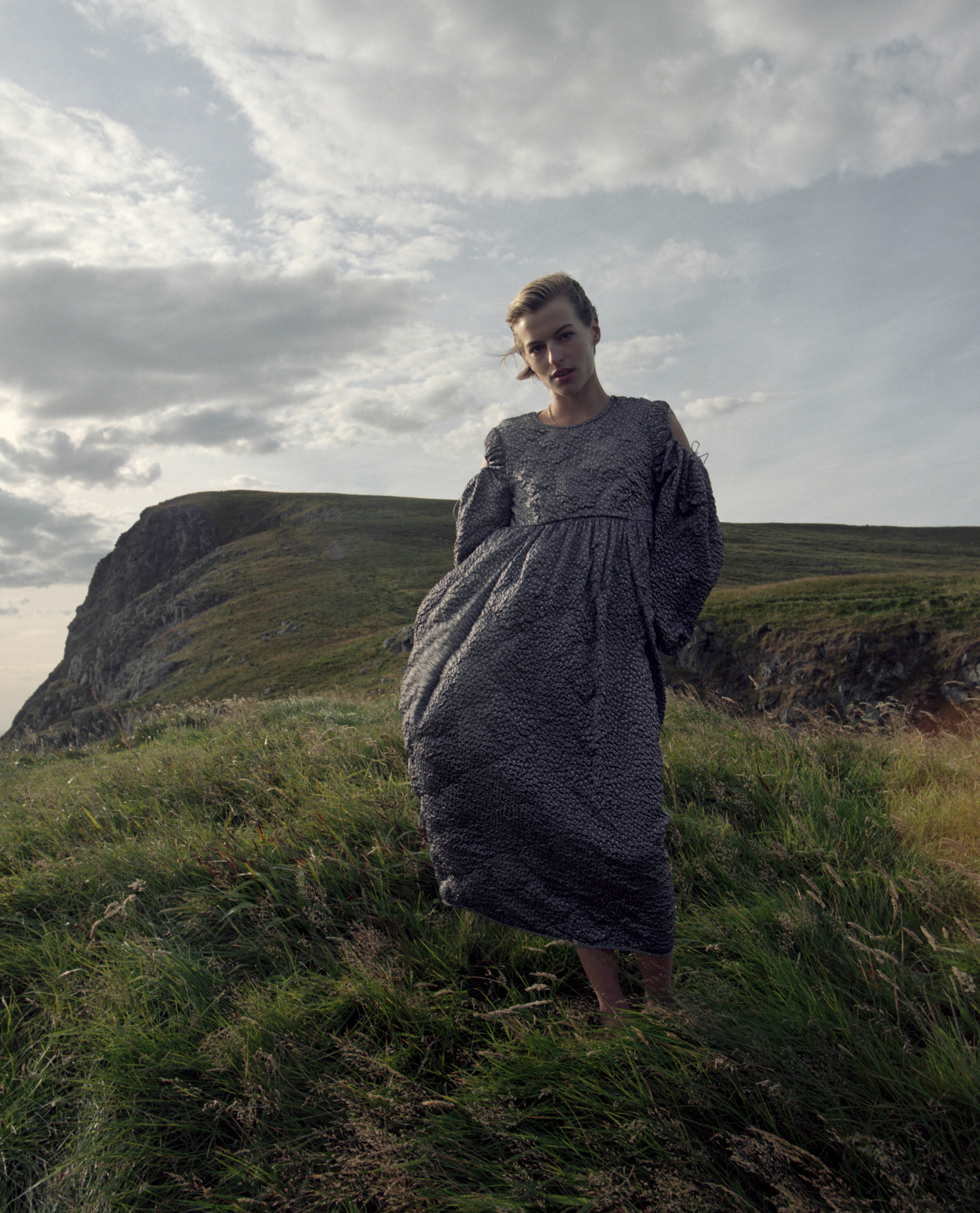 CECILIEBAHS Nenclose kopi