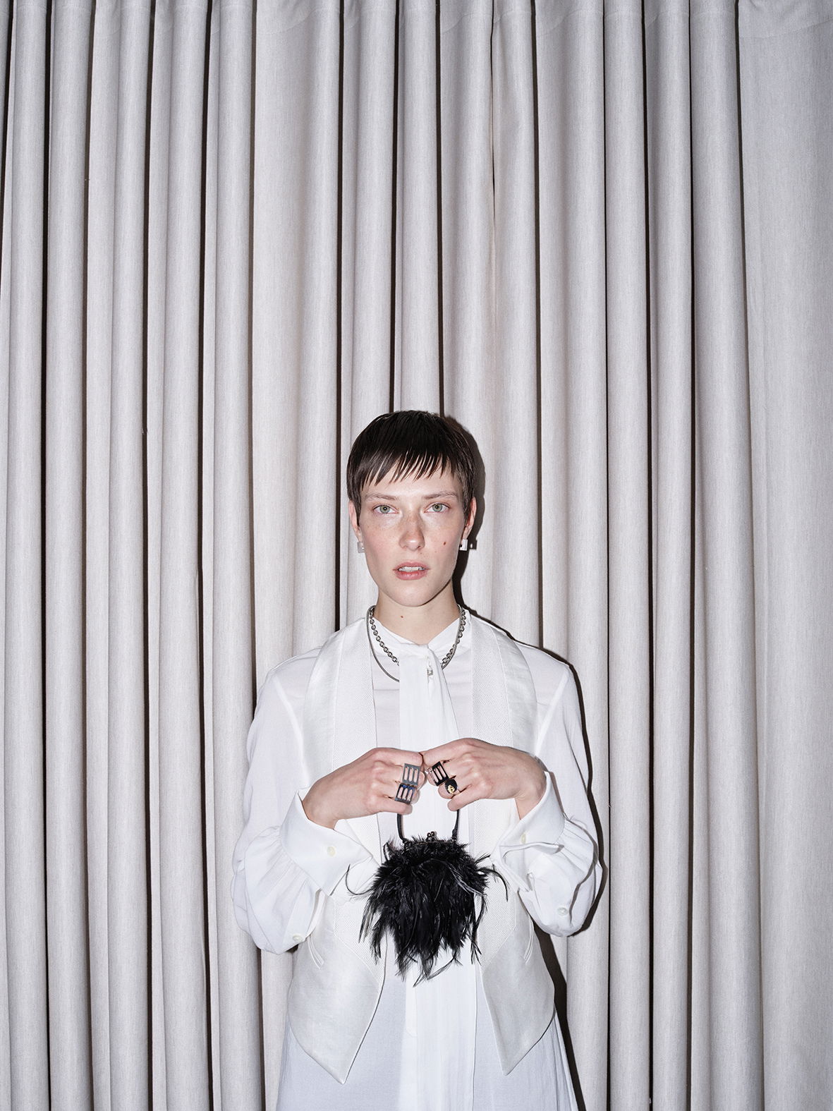 TOM WOOD NEWS TH44 web