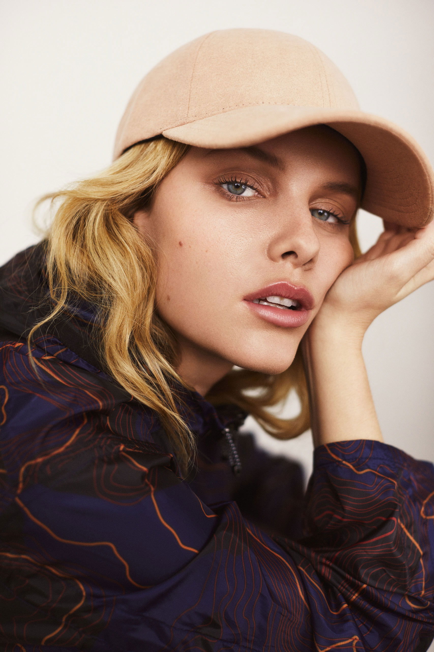 Web 2020 02 18 VARSITY SS204363