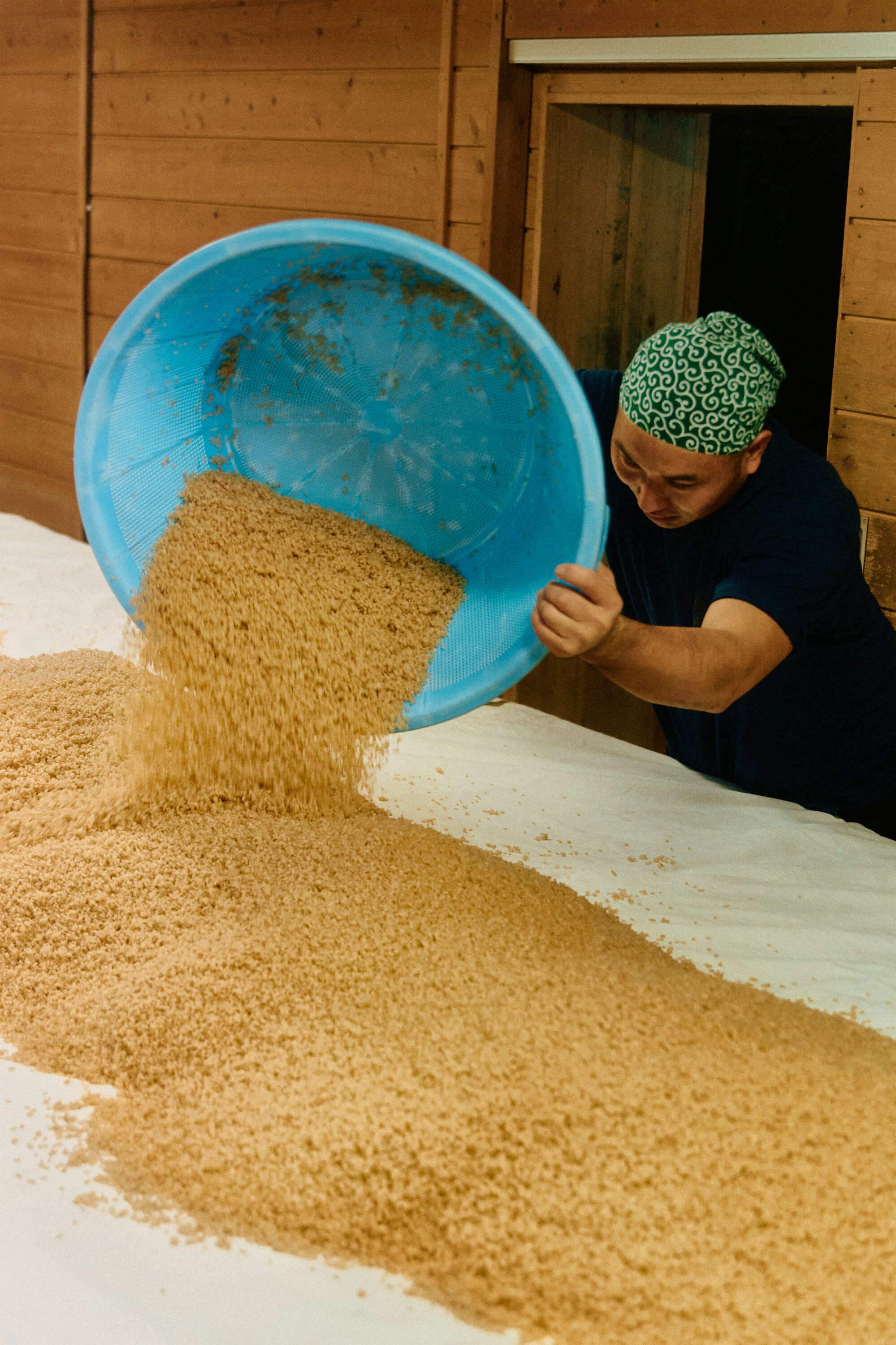 Terada Honke AVE 8616 web