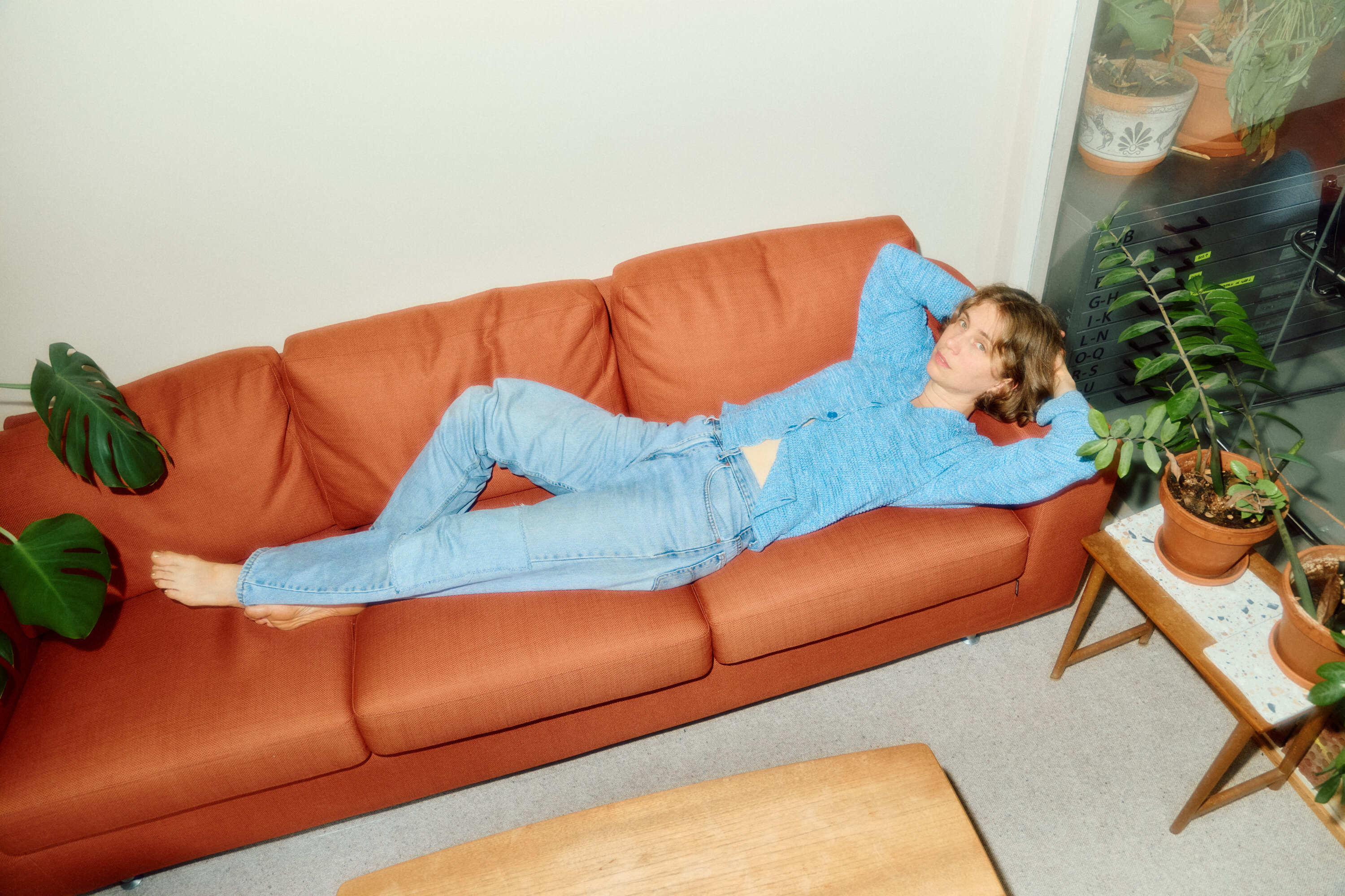 AVE9124 Anne Valeur web