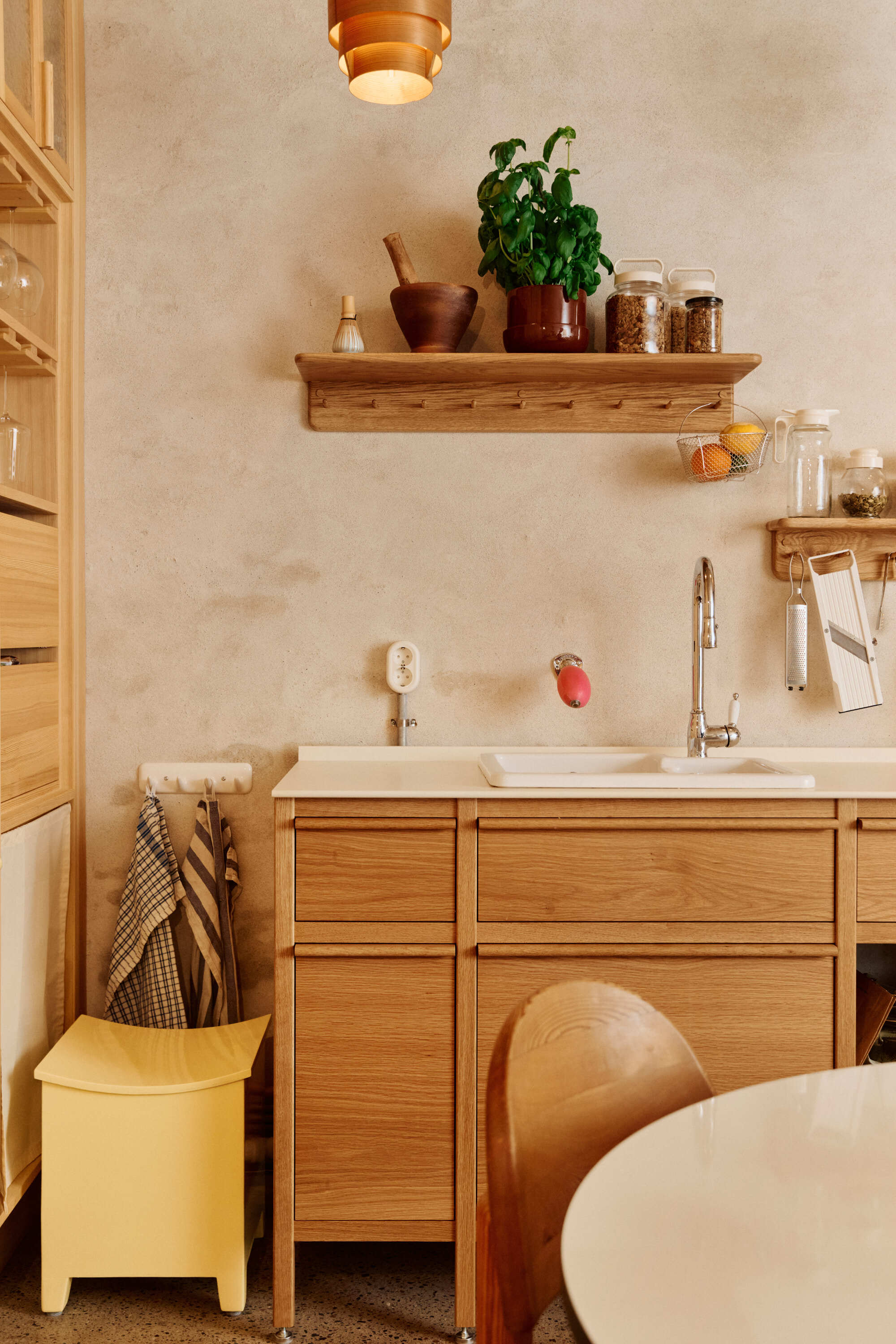 Stallen 231180 Anne Valeur highres web