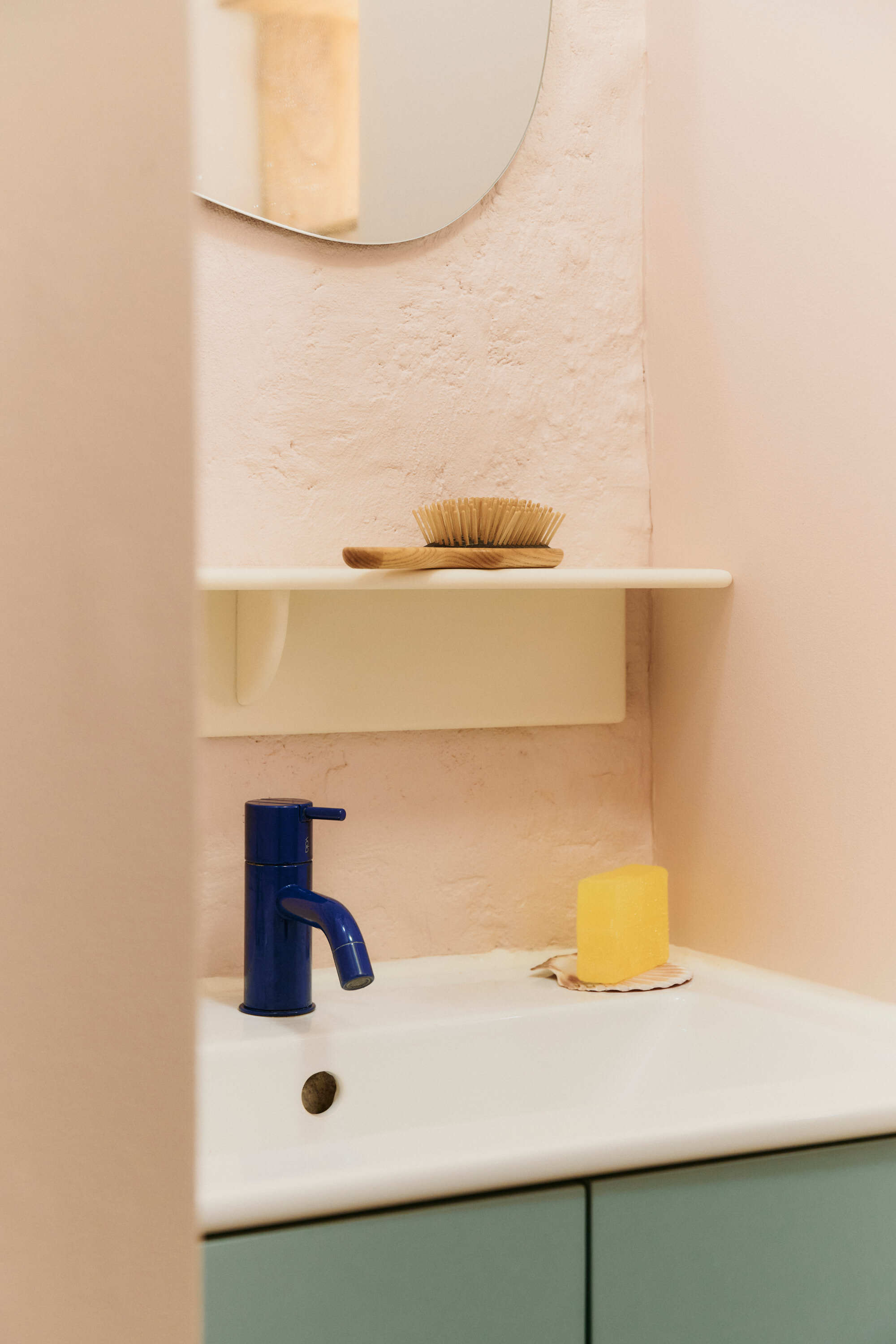 Stallen 12494 Anne Valeur highres web