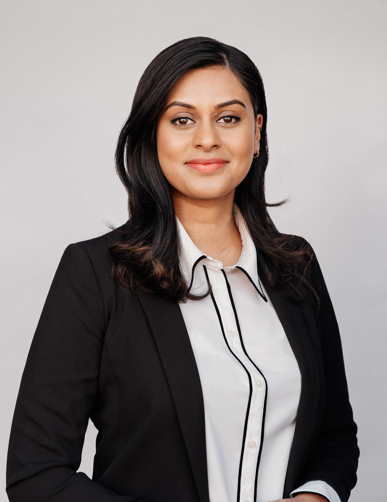 Finance People Kirthiga 00030 web