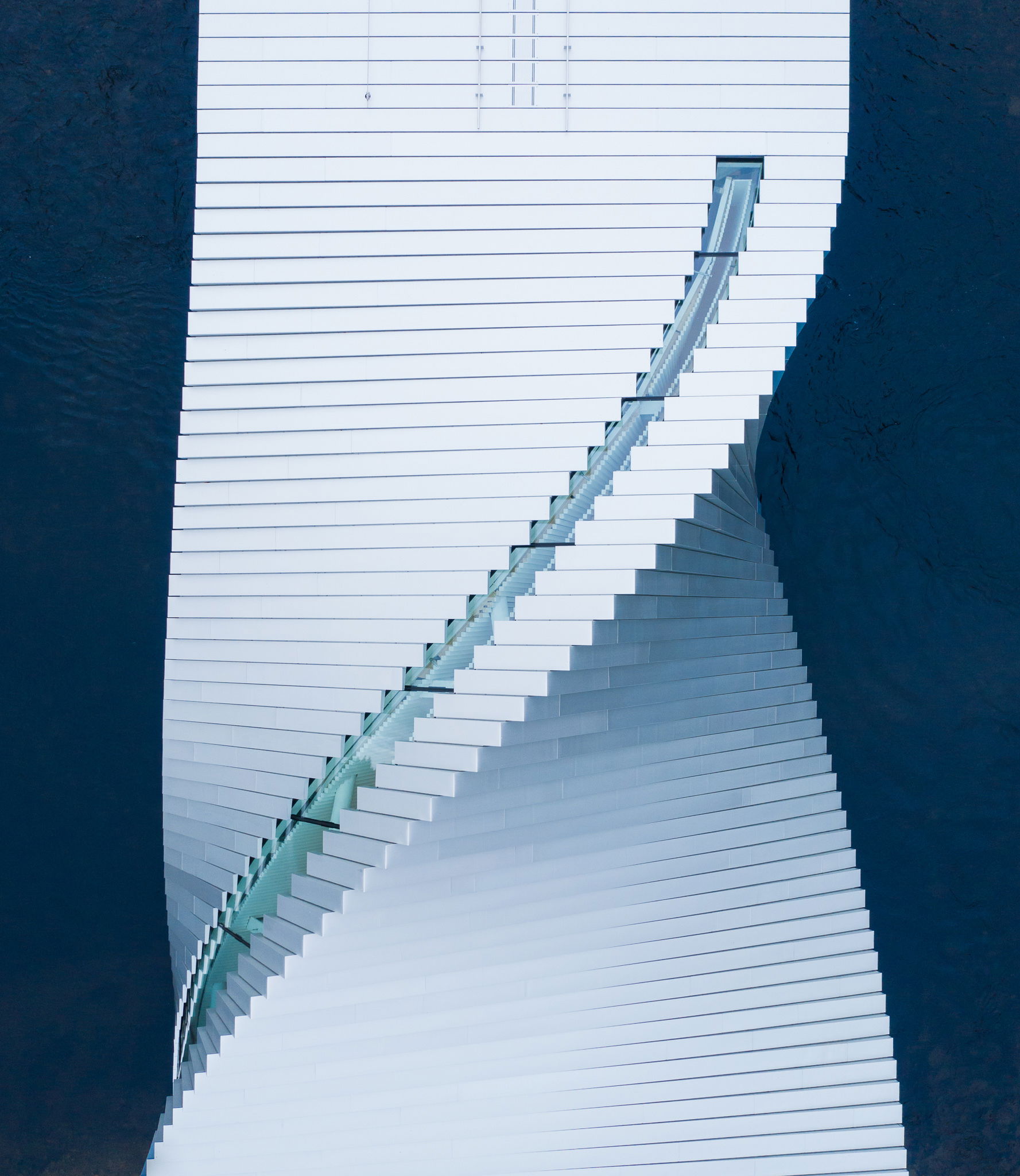 003 Einar Aslaksen Kistefos web 2048px001 2