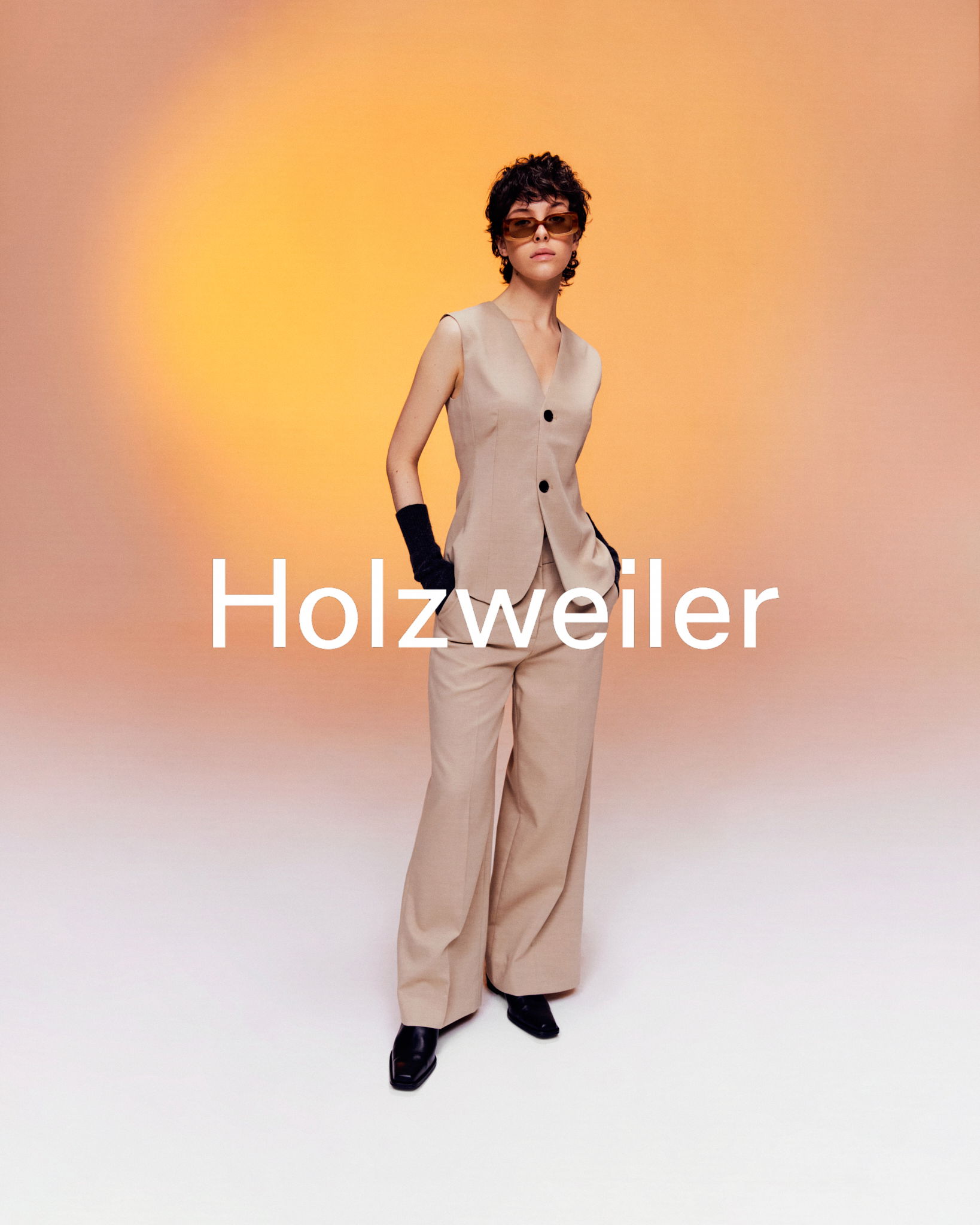Holzweiler Lookbook AW22 Instagram07 JPEG WEB 060