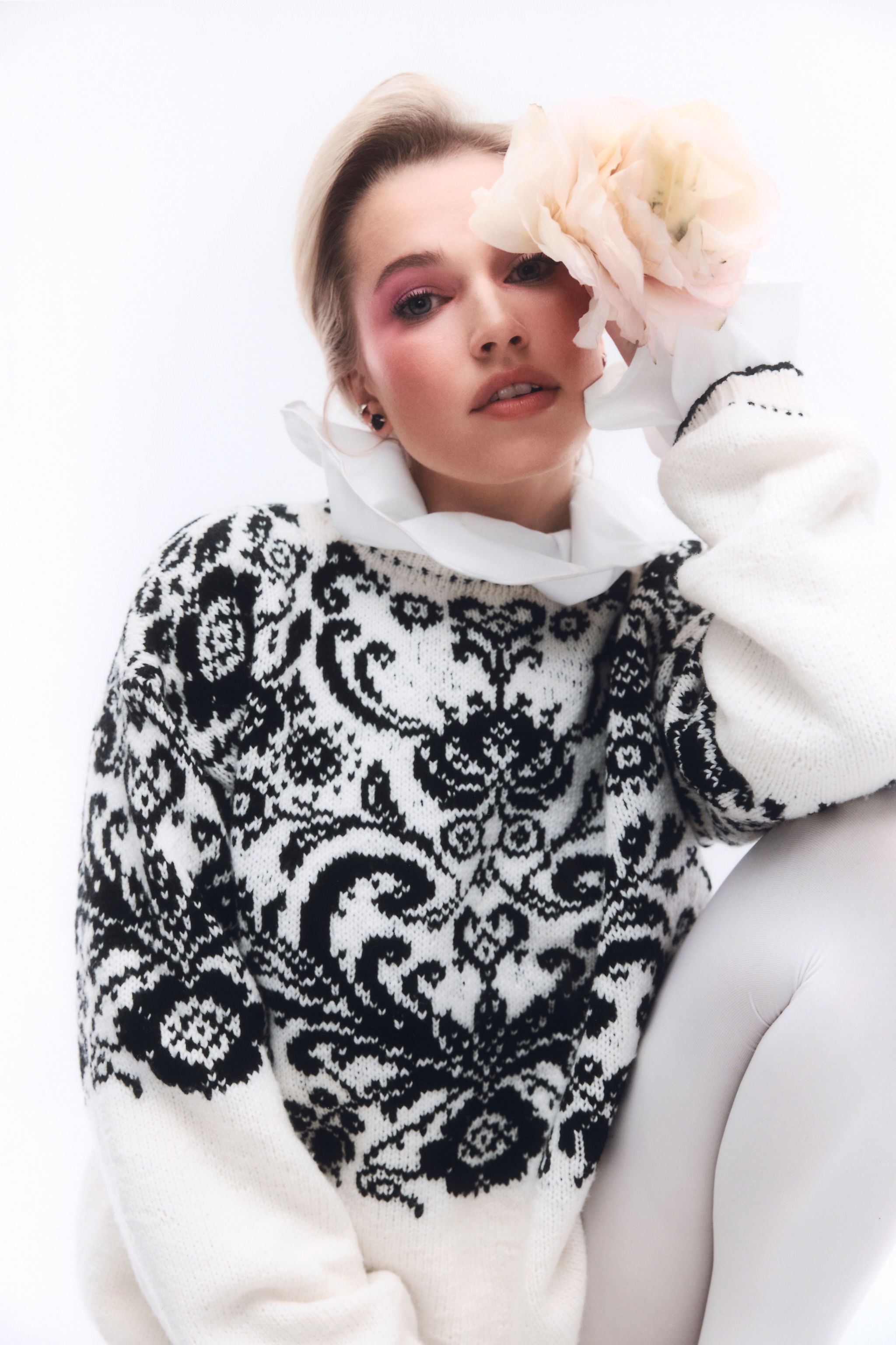 KK Thea Sofie Loch Naess 021 WEB