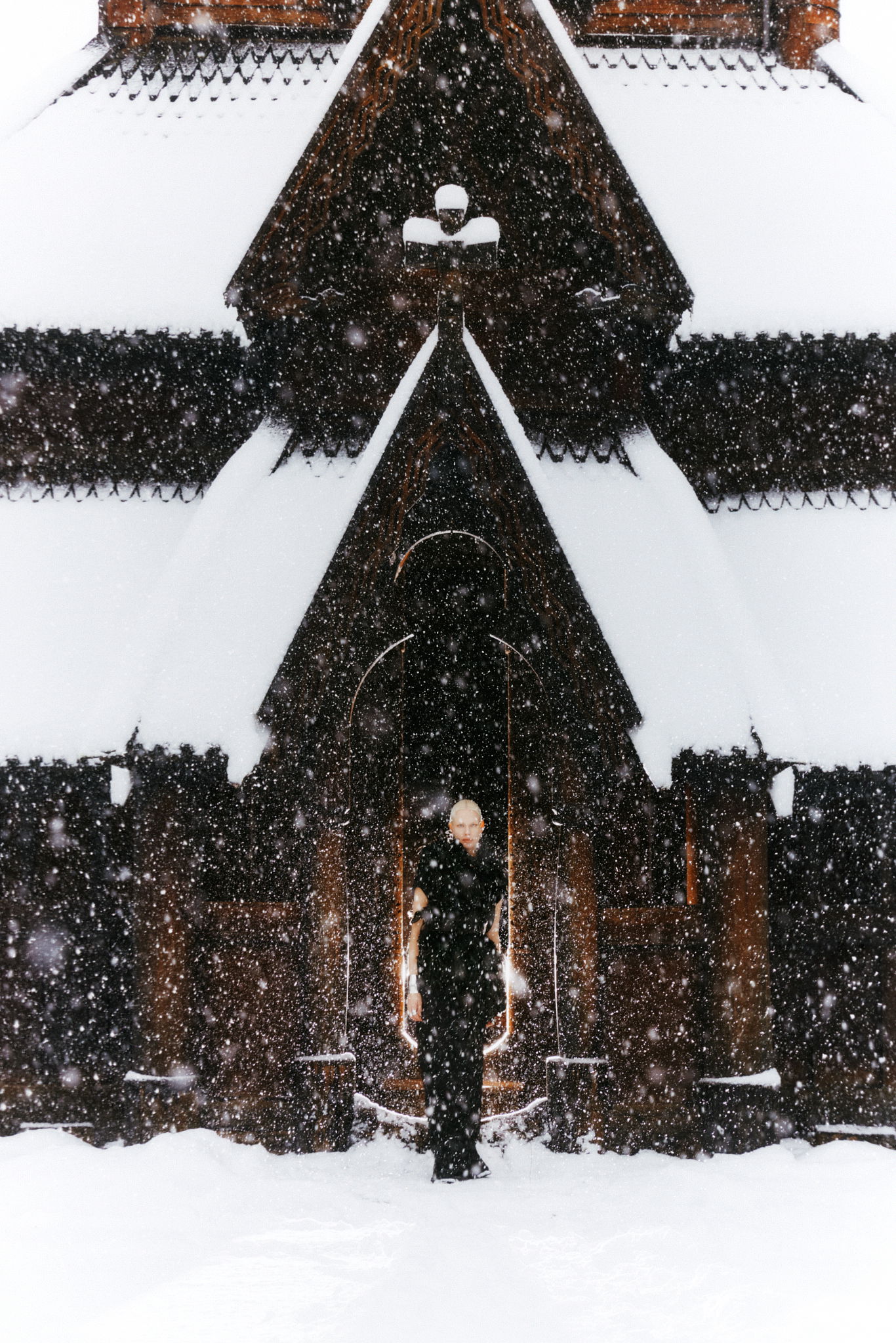 Tom Wood Orbit Ida Fiskaa 990 JPEG Web