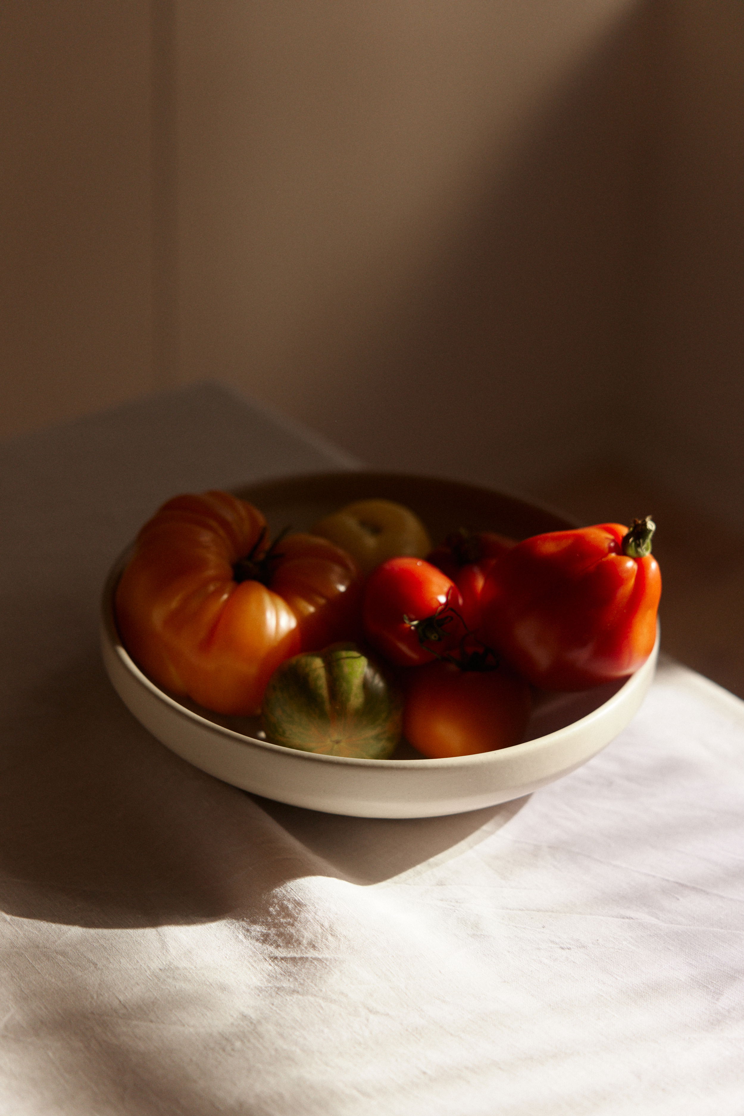 SAS 2024 In Bed Mikal Linda0552 web