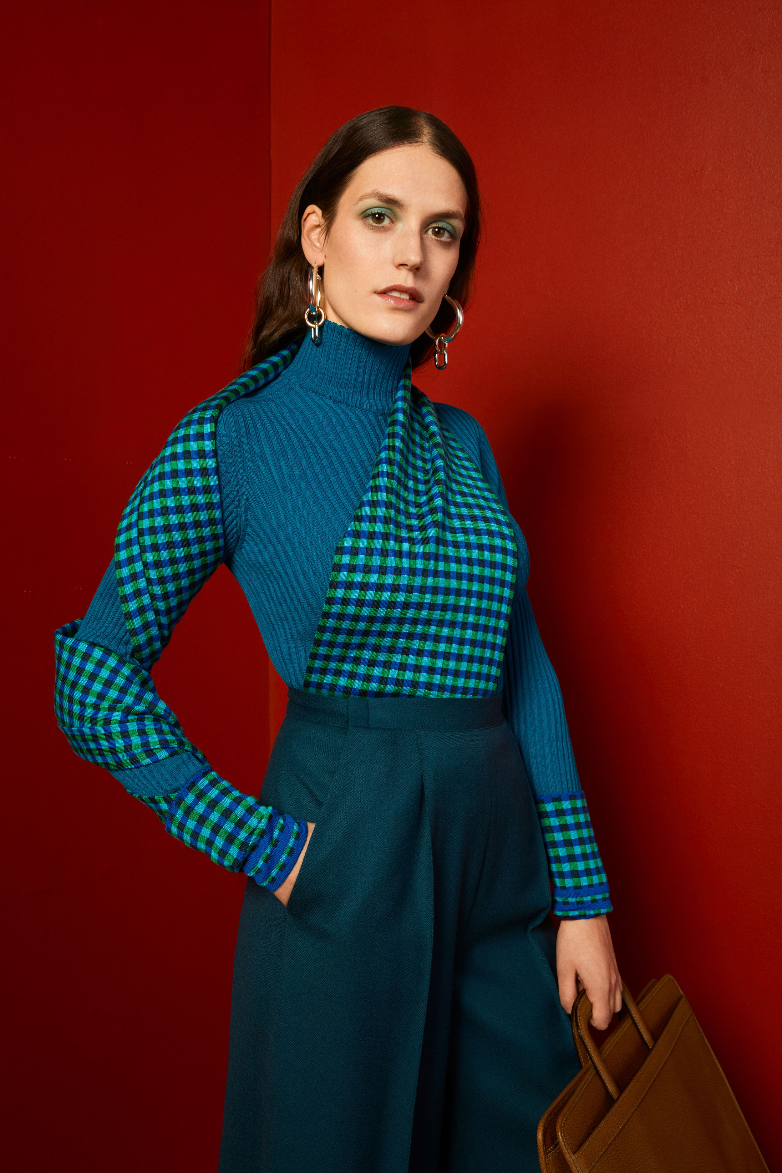 SAS Oleana AW21 20 1829 web