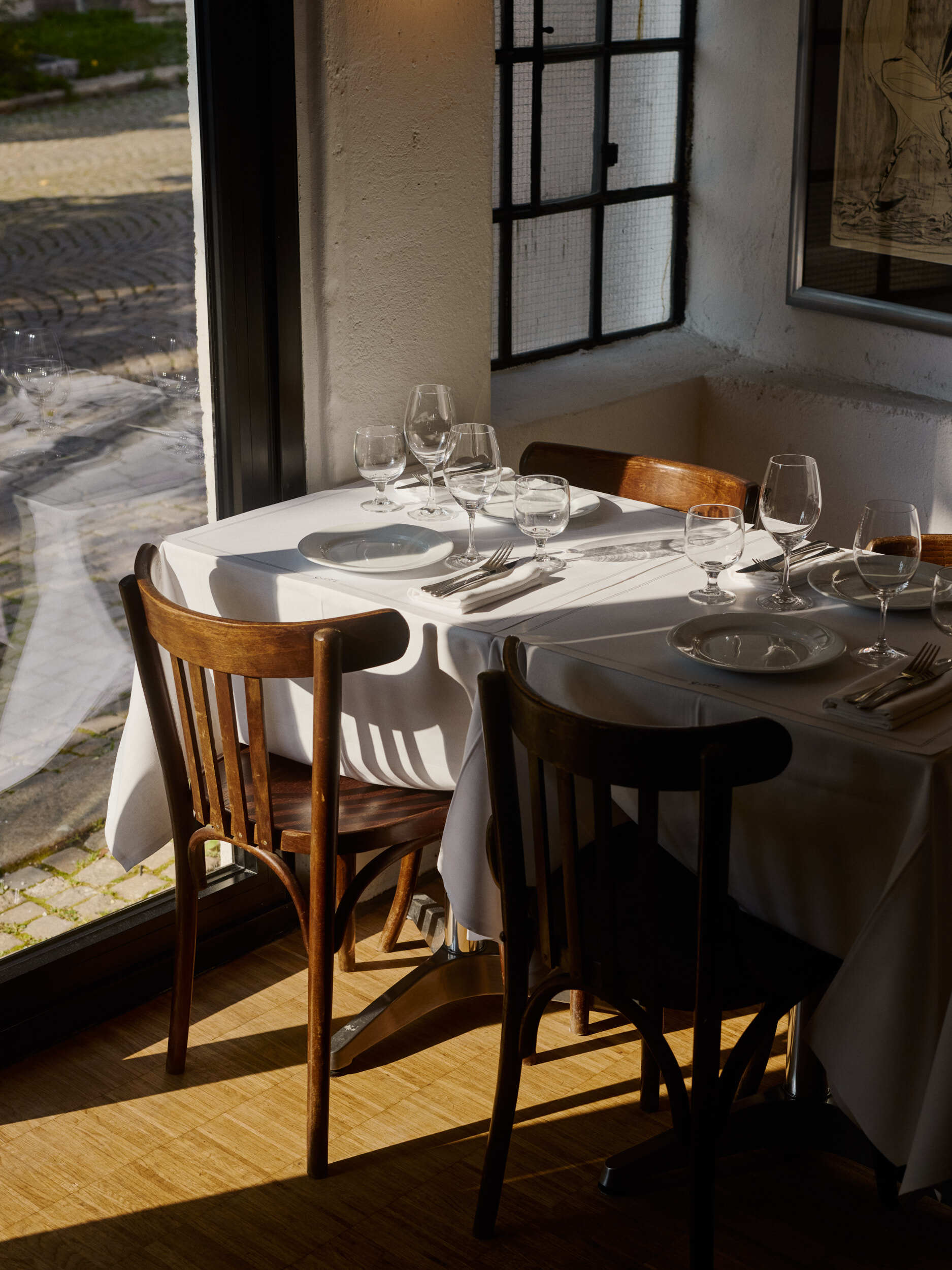 BJERKVIK Grotto Bille 0182 230924 WEB