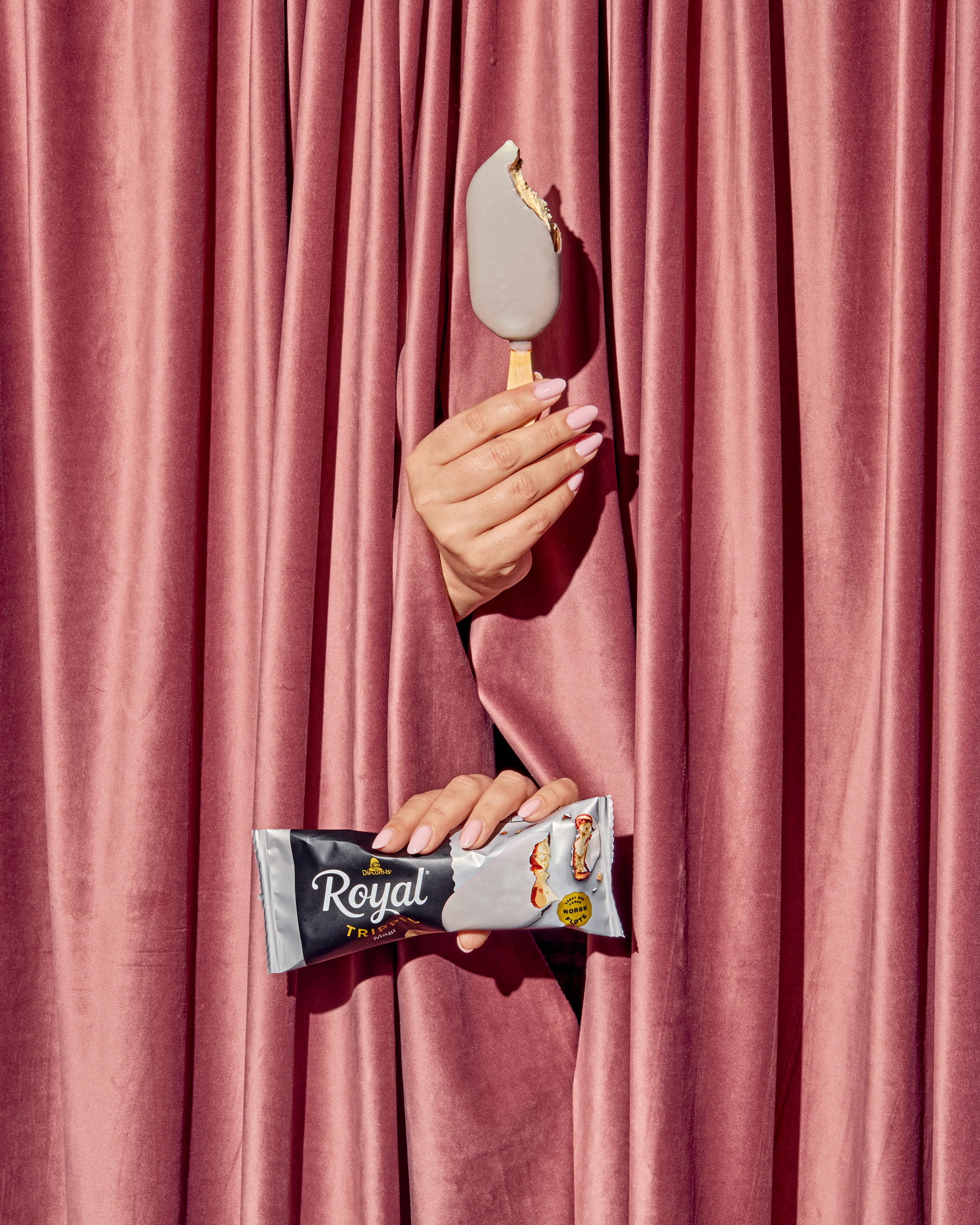 Diplom Is Royal 1225 7686