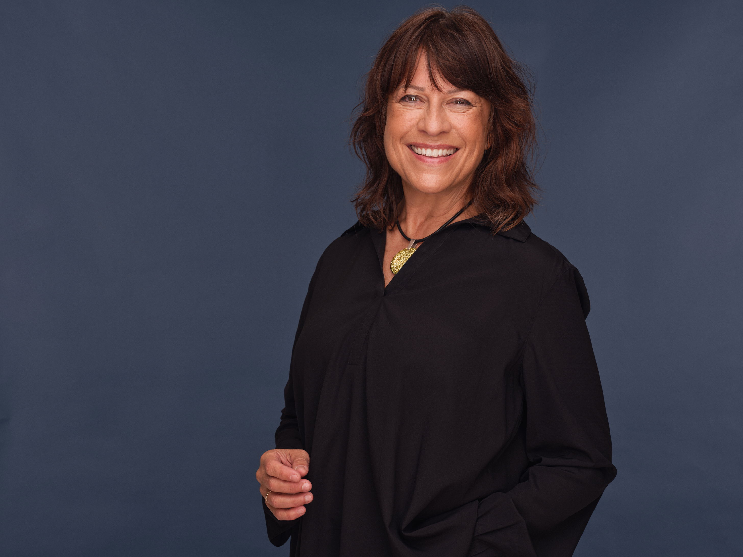 24053 Christine Calvert16432