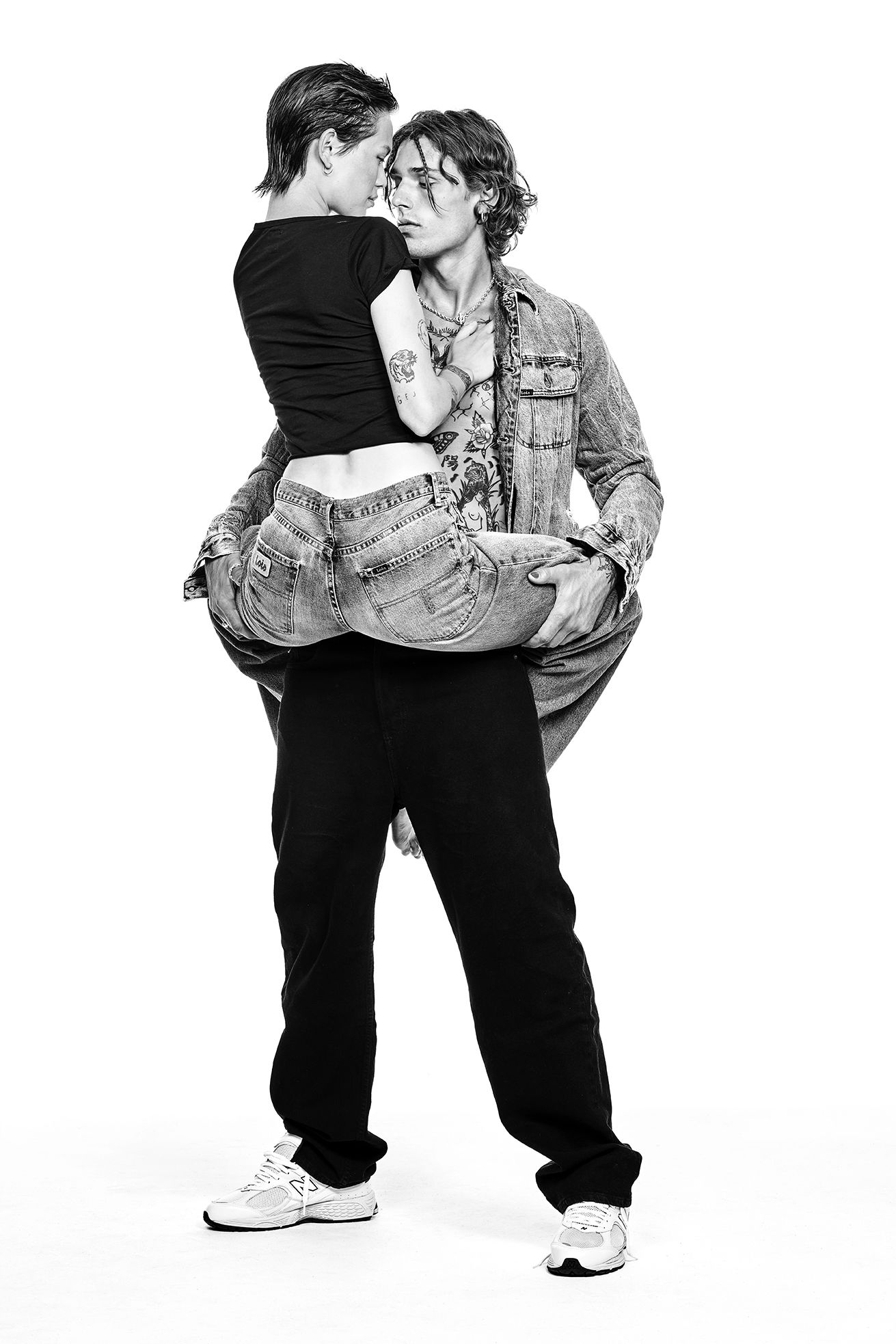 22027 ELLE Lois 6 1524