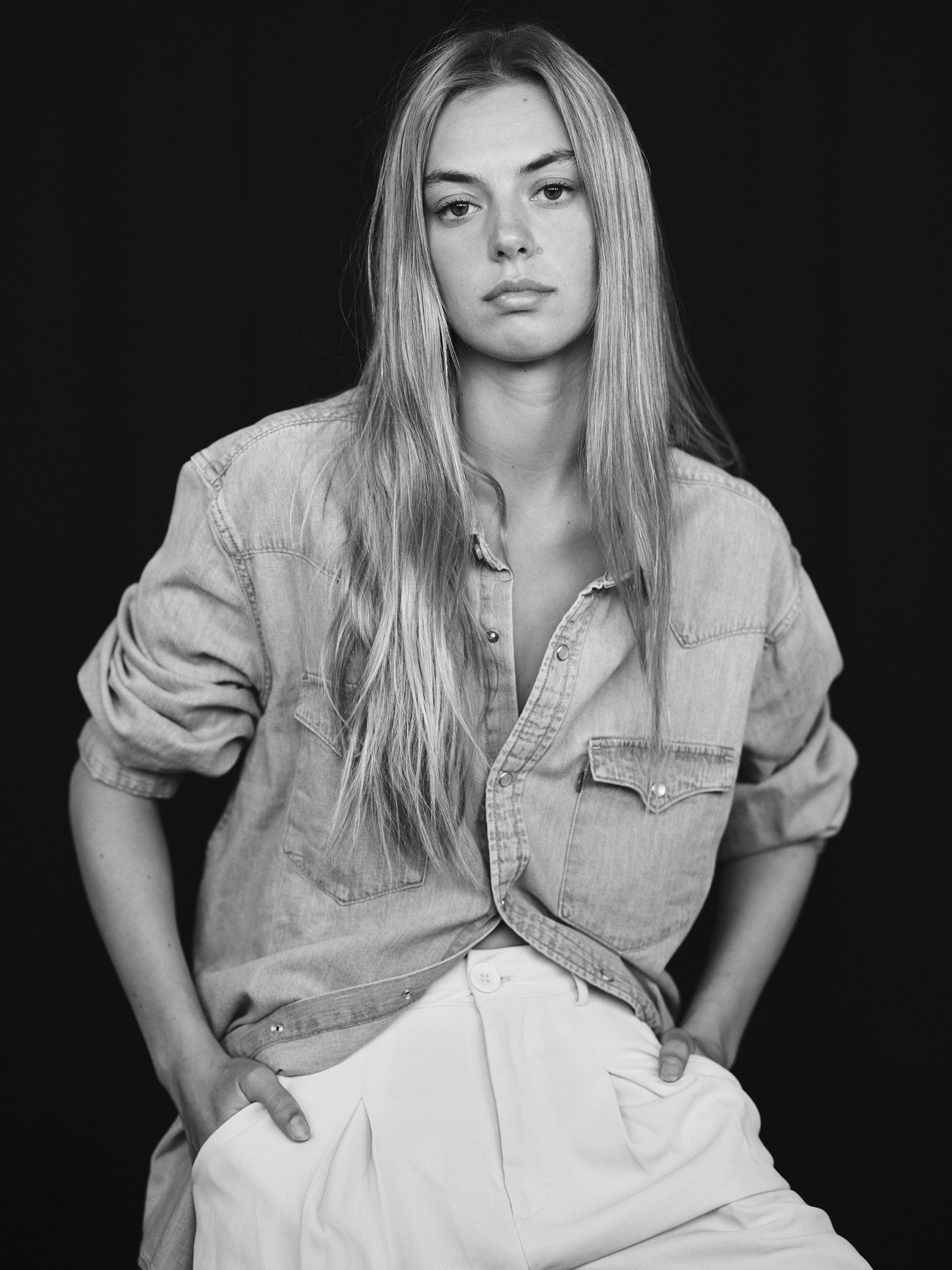 24030 Team Julie 196