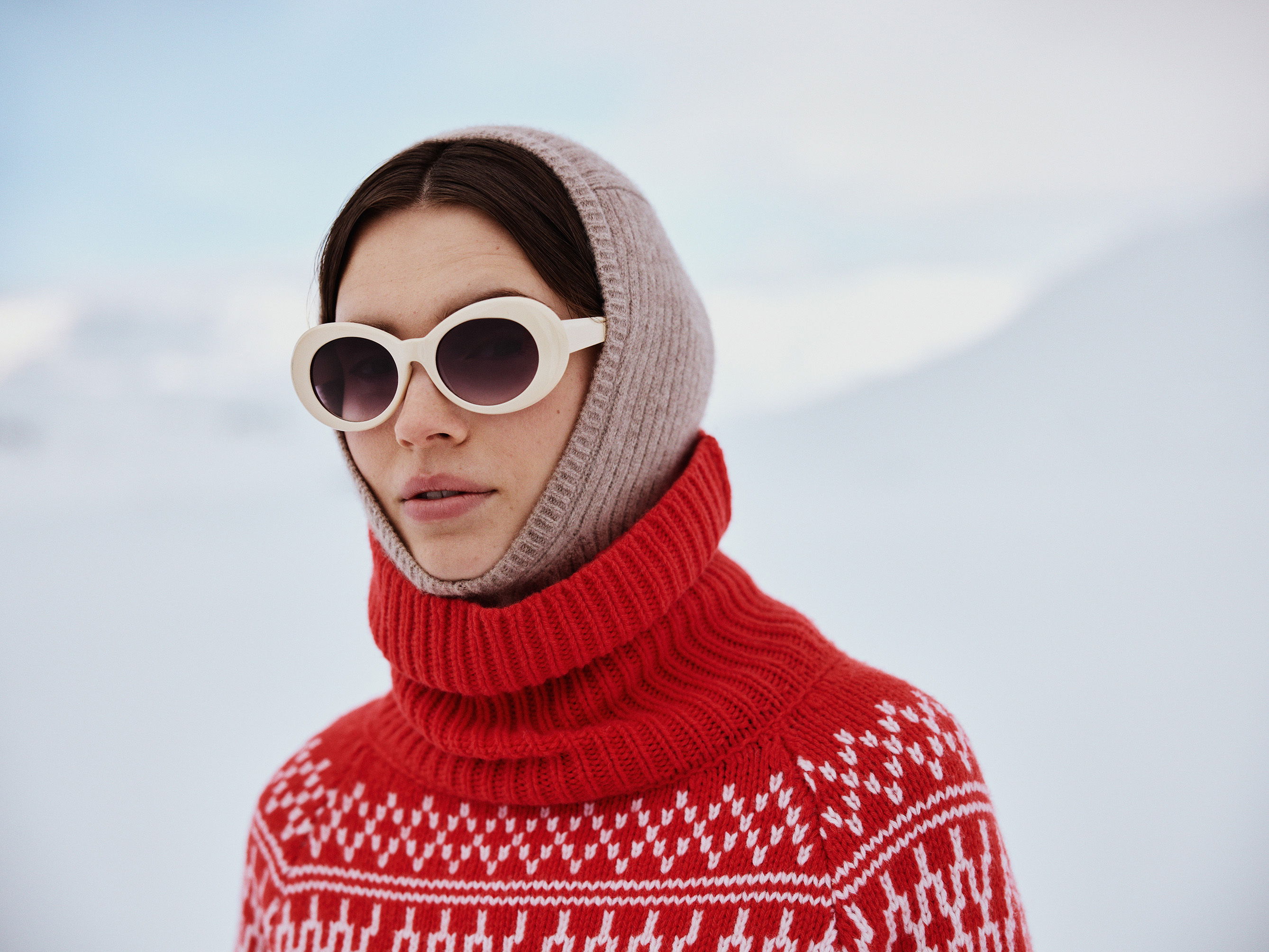 24013 We Norwegians 3 833 s RGB