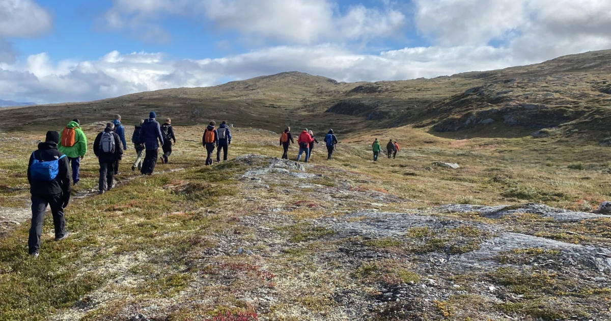 Guided Mountain Hike on Rørosvidda | Explore Peaks & Mines – Røroshotellene
