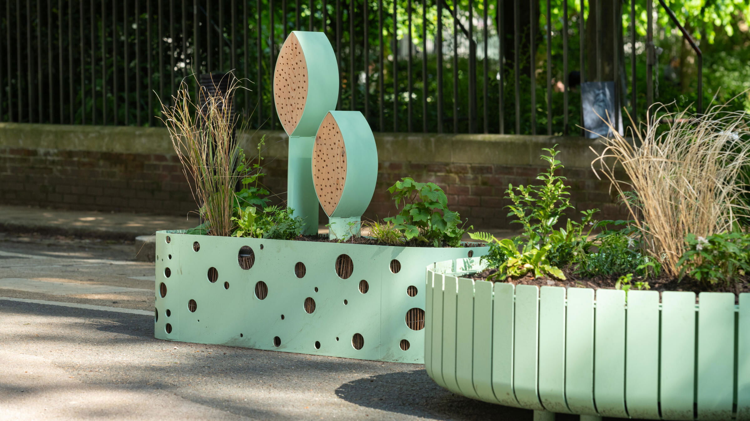 Habitats Leaf VES 17778 Photo Paul Upworthy